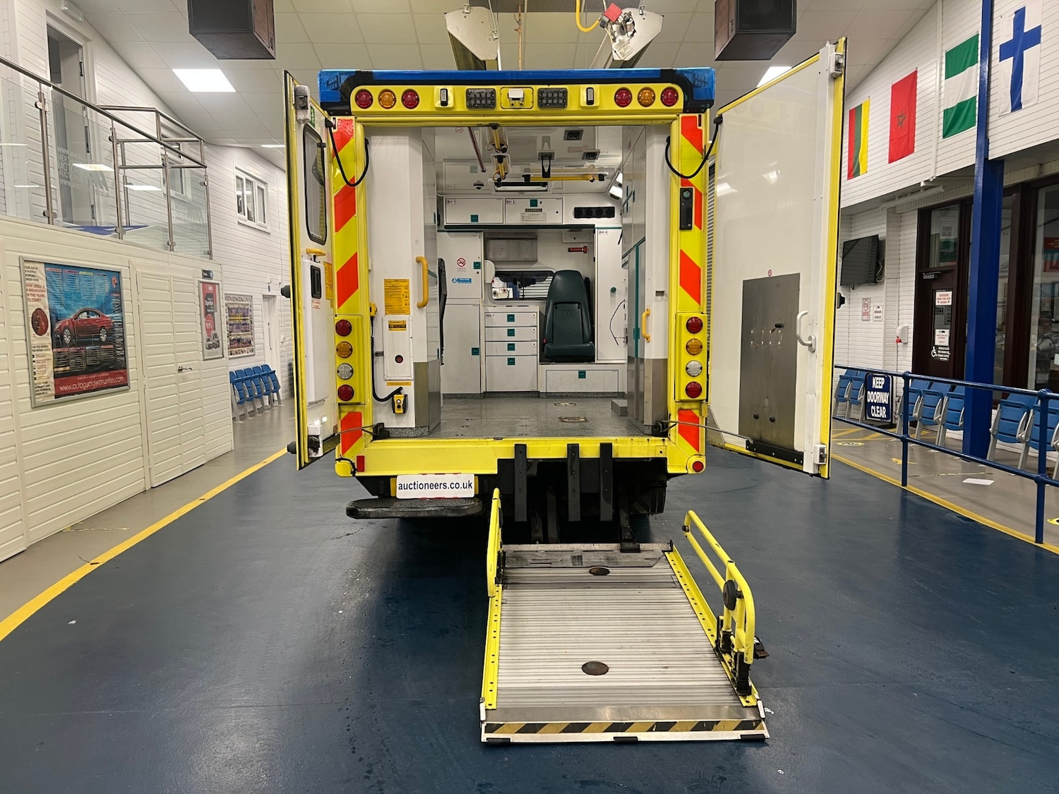 Used Mercedes-Benz Sprinter 2015 for sale - 76611190: Photo 10