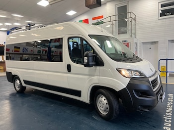 Used Peugeot Boxer 2018 for sale - 77687428: Photo