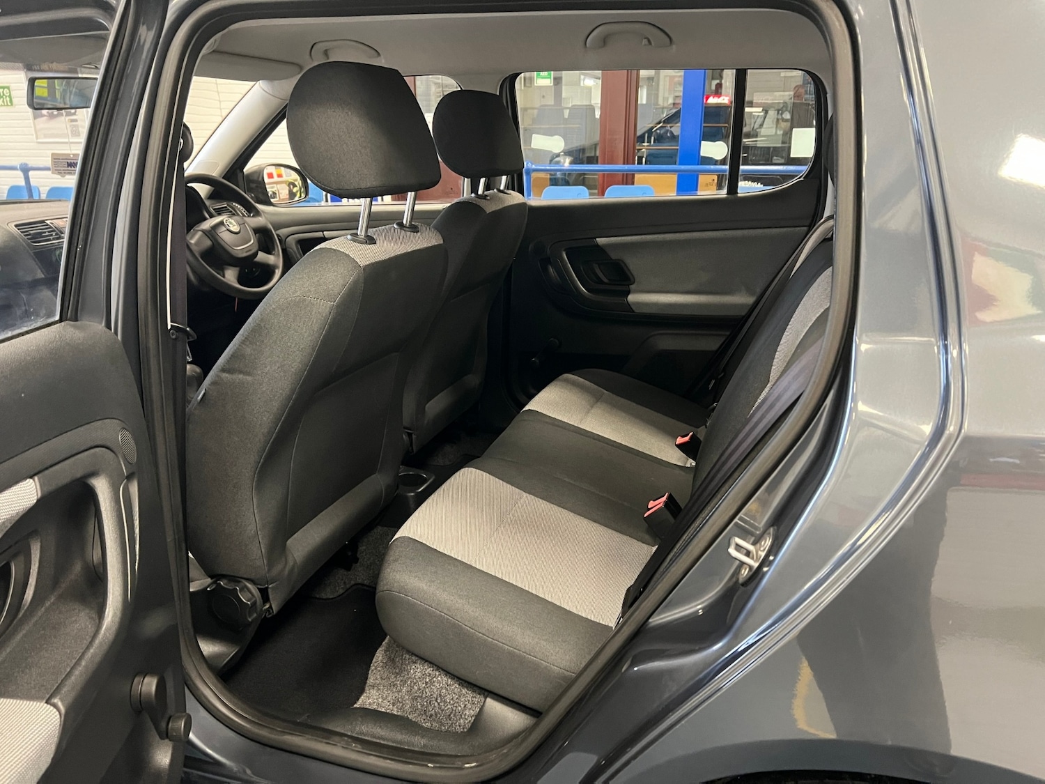 Used Skoda Fabia 2010 for sale - 76693851: Photo 9