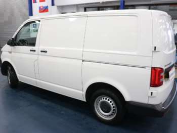 Used Volkswagen Transporter 2018 for sale - 70792689: Photo