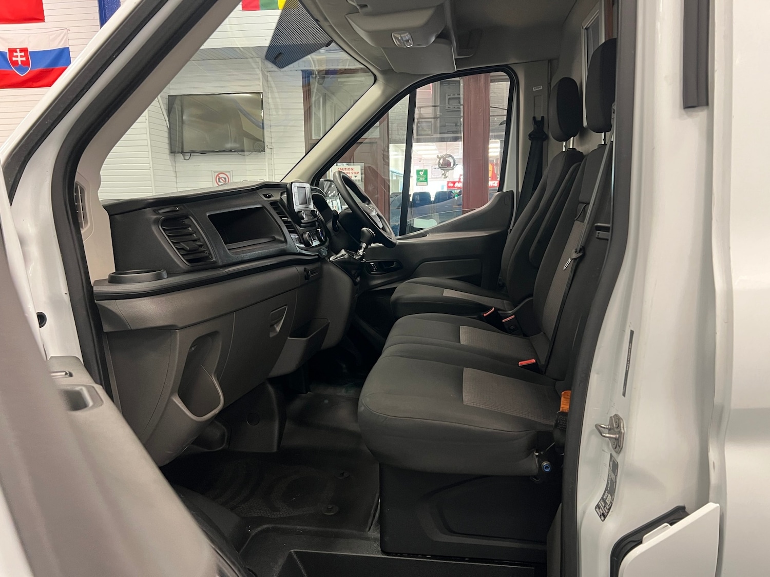 Used Ford Transit 2022 for sale - 76920192: Photo 14