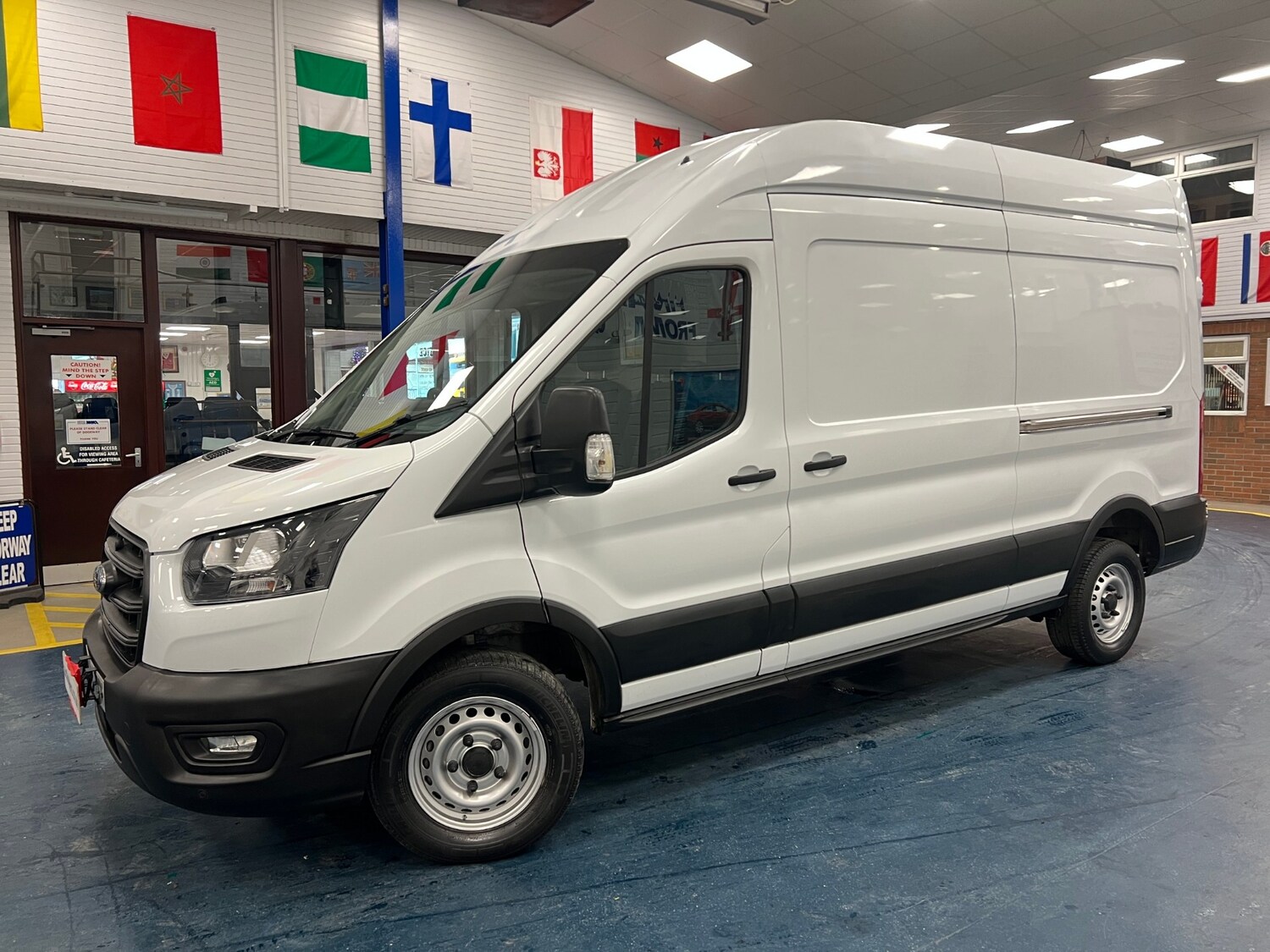 Used Ford Transit 2022 for sale - 76920192: Photo 3