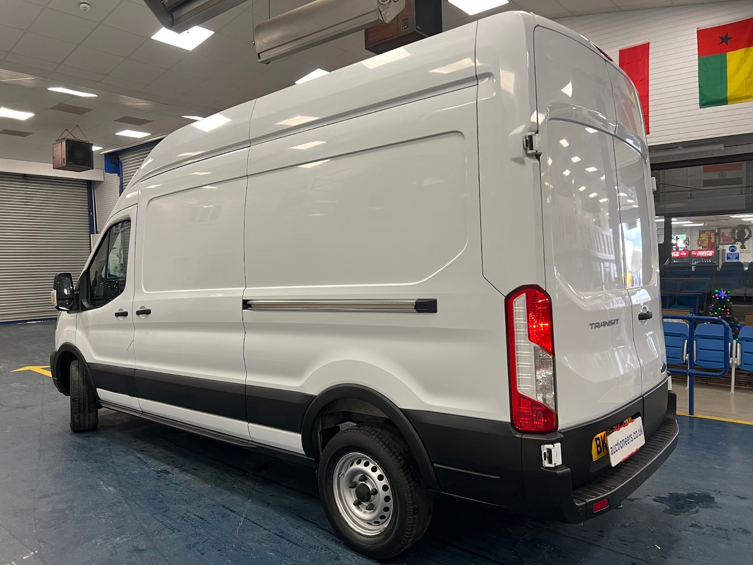 Used Ford Transit 2022 for sale - 76920192: Photo 4