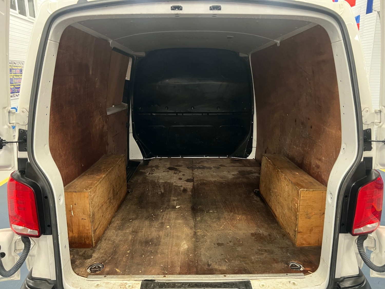 Used Volkswagen Transporter 2020 for sale - 77592259: Photo 11