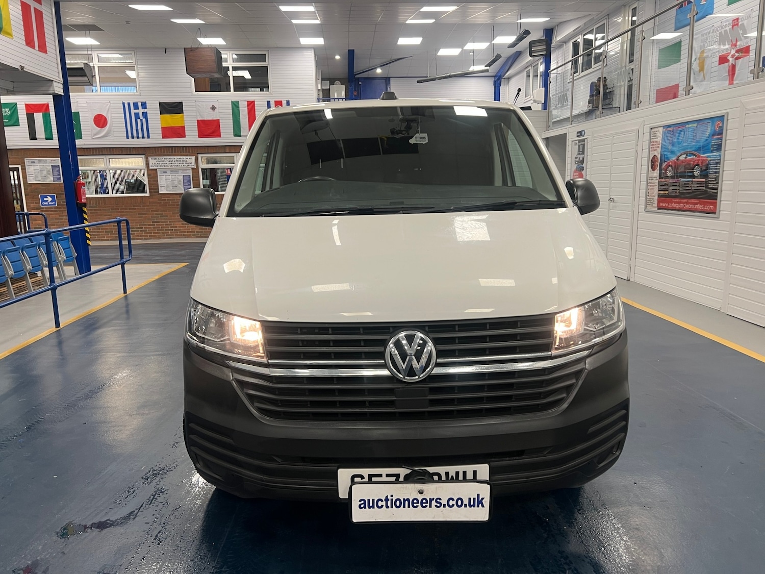 Used Volkswagen Transporter 2020 for sale - 77592259: Photo 9