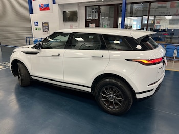 Used Land Rover Range Rover Evoque 2019 for sale - 79330005: Photo
