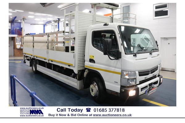 Used Mitsubishi Canter 2019 for sale - 73721575: Photo 1