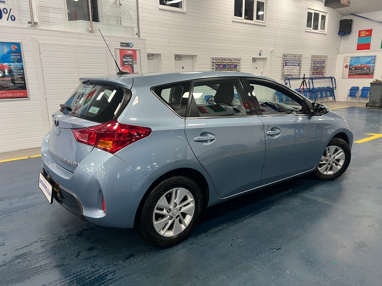 Used Toyota Auris 2014 for sale - 77151354: Photo 5