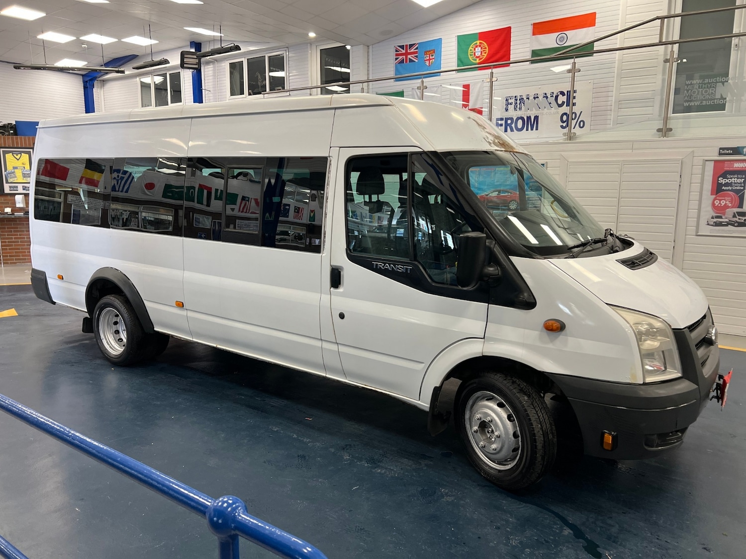 Used Ford Transit 2009 for sale - 78014408: Photo 2