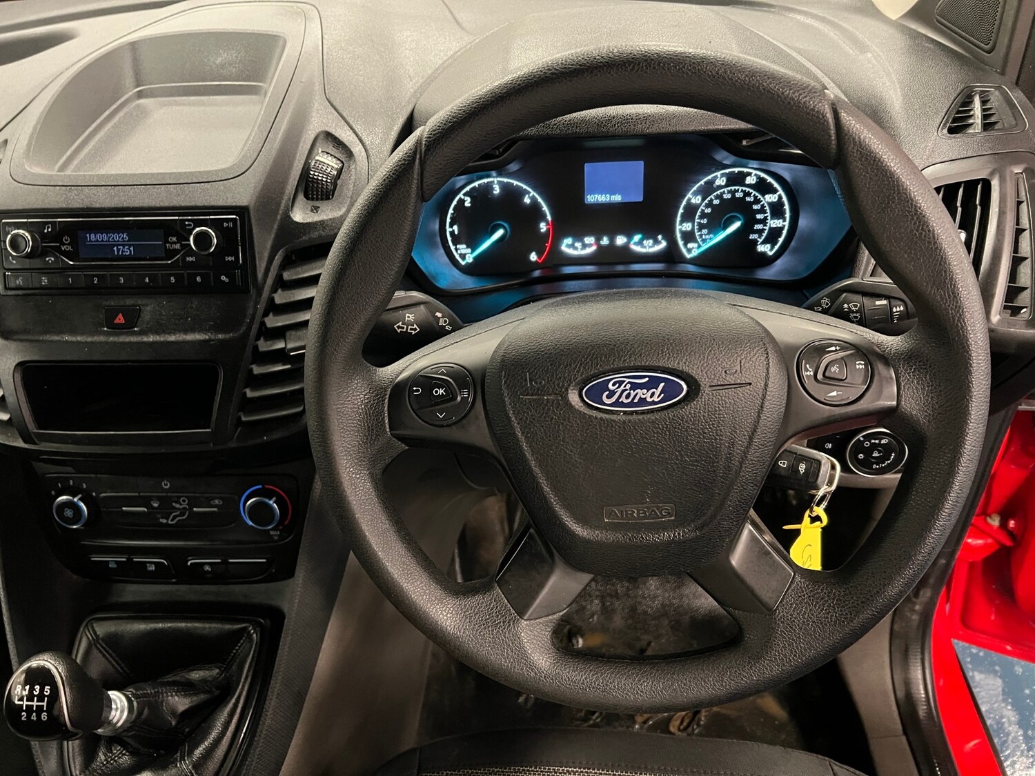 Used Ford Transit Connect 2020 for sale - 76055518: Photo 11