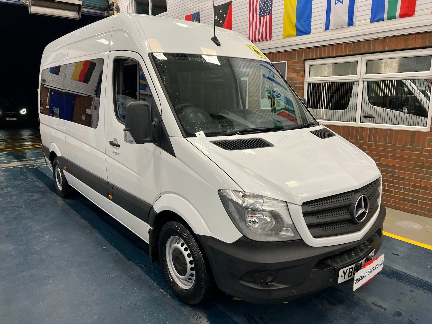 Used Mercedes-Benz Sprinter 2018 for sale - 77323509: Photo 2