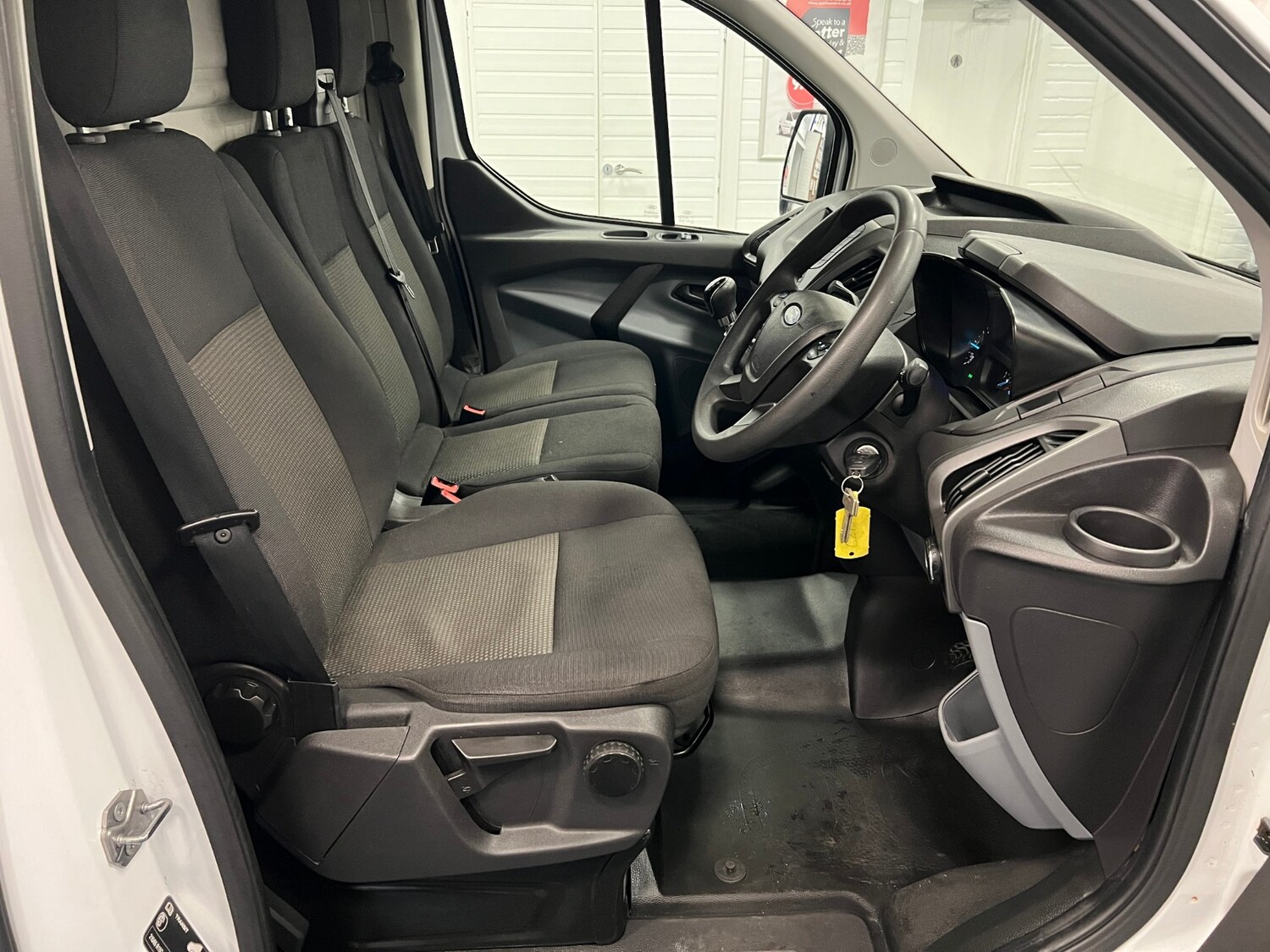 Used Ford Transit Custom 2017 for sale - 77148548: Photo 15