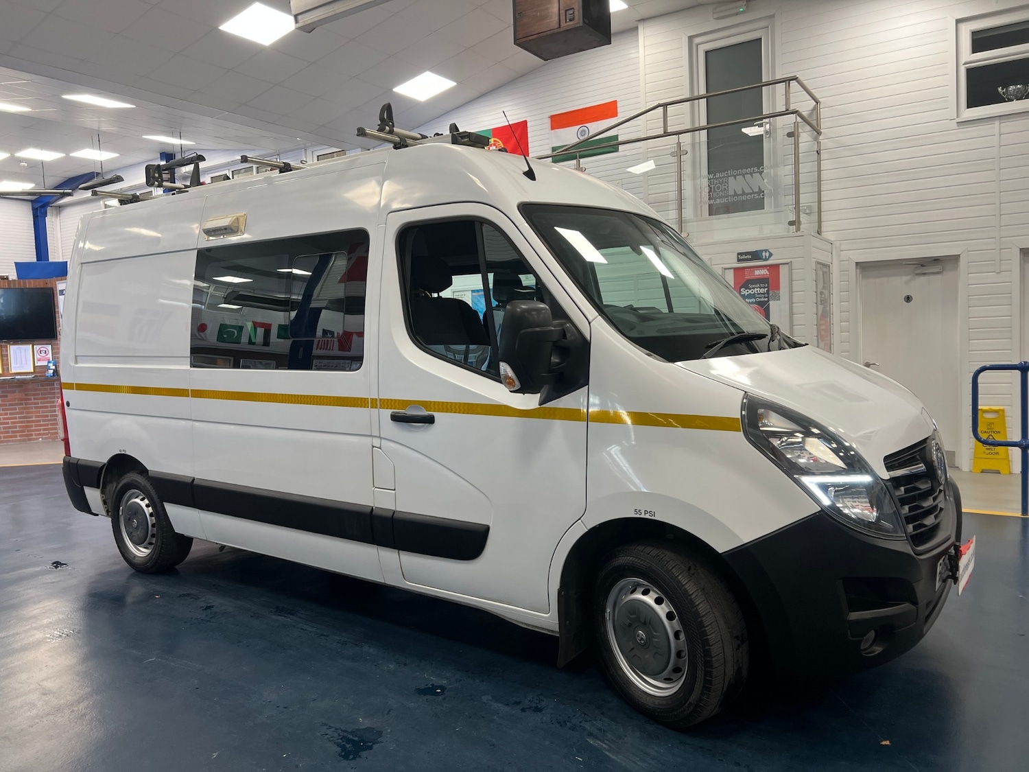 Used Vauxhall Movano 2020 for sale - 78092825: Photo 2