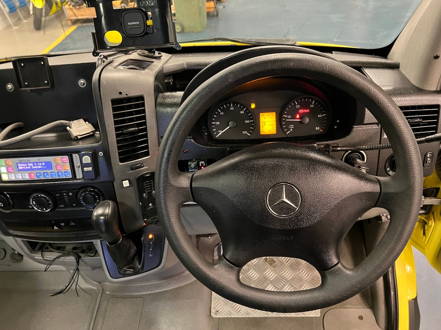 Used Mercedes-Benz Sprinter 2012 for sale - 76157440: Photo 17