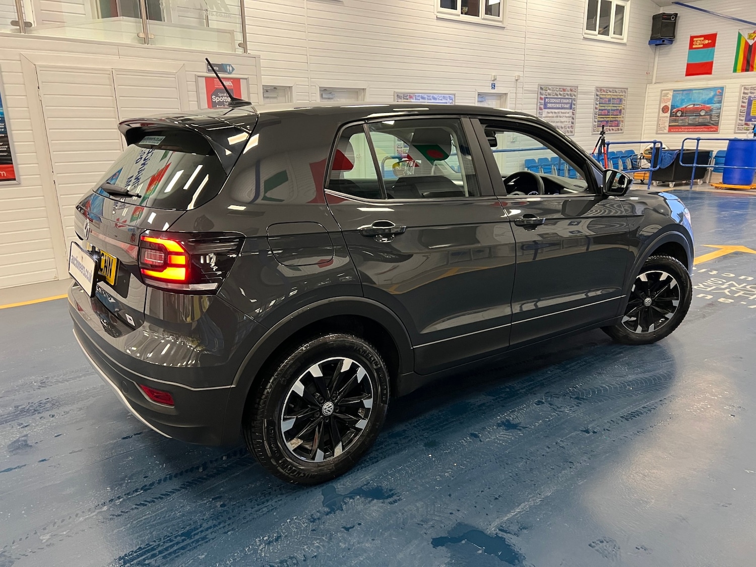 Used Volkswagen T-Cross 2020 for sale - 77459723: Photo 5