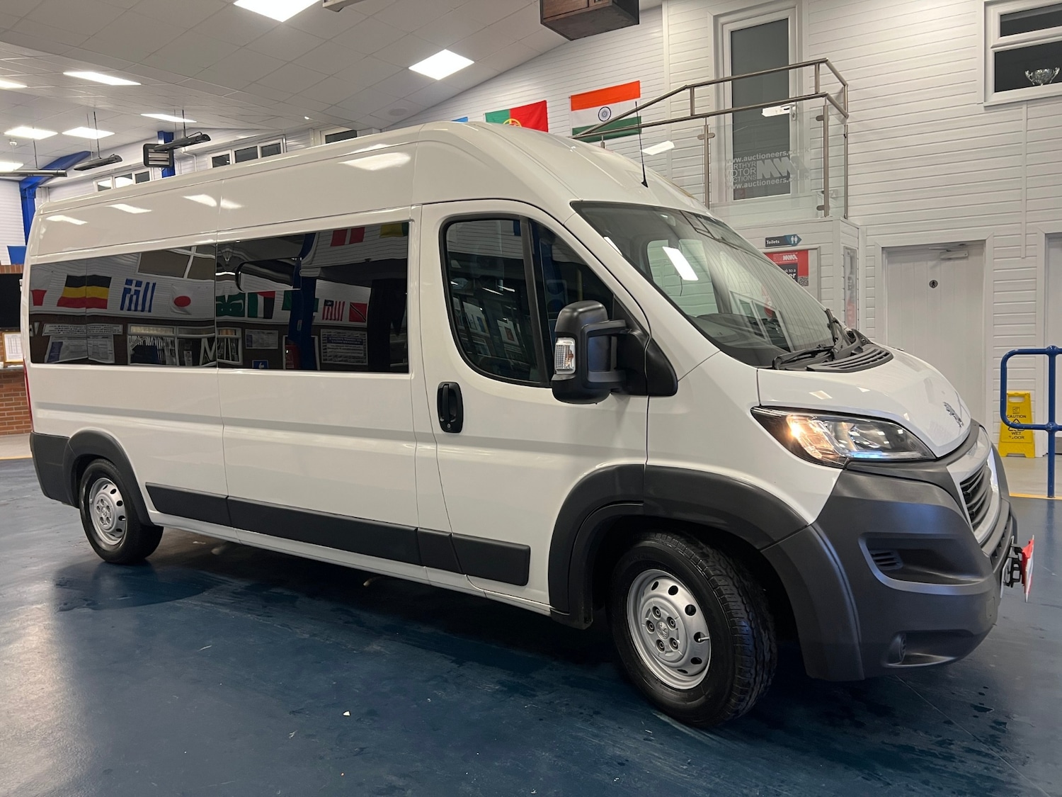 Used Peugeot Boxer 2017 for sale - 77687498: Photo 2