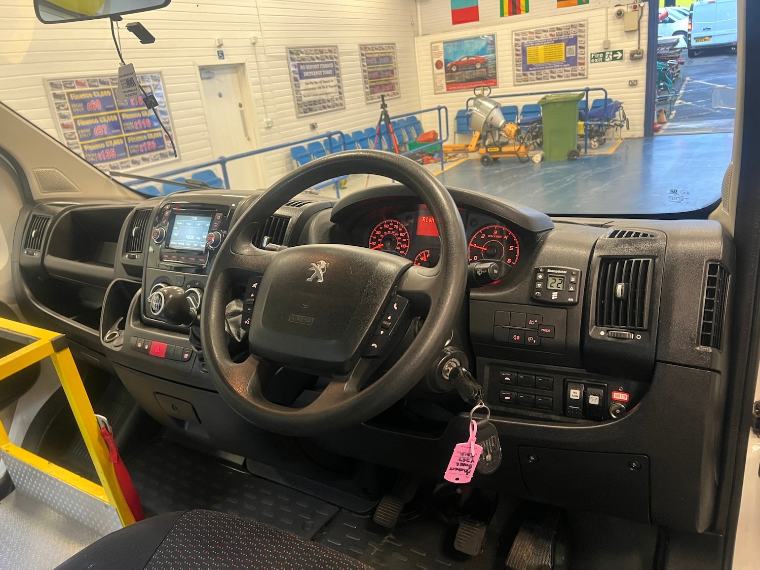 Used Peugeot Boxer 2017 for sale - 77687498: Photo 21