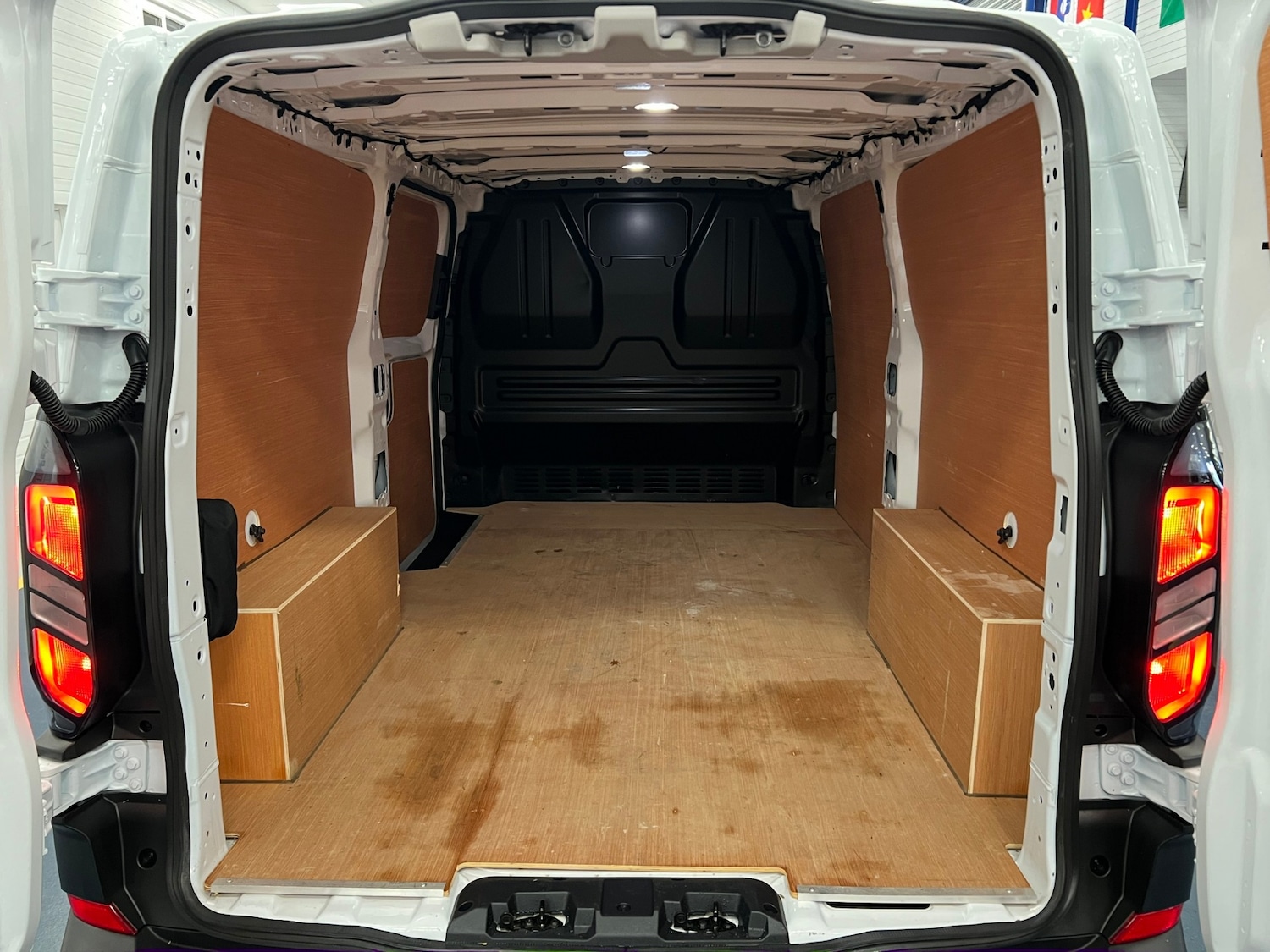 Used Ford Transit Custom 2024 for sale - 77602022: Photo 10