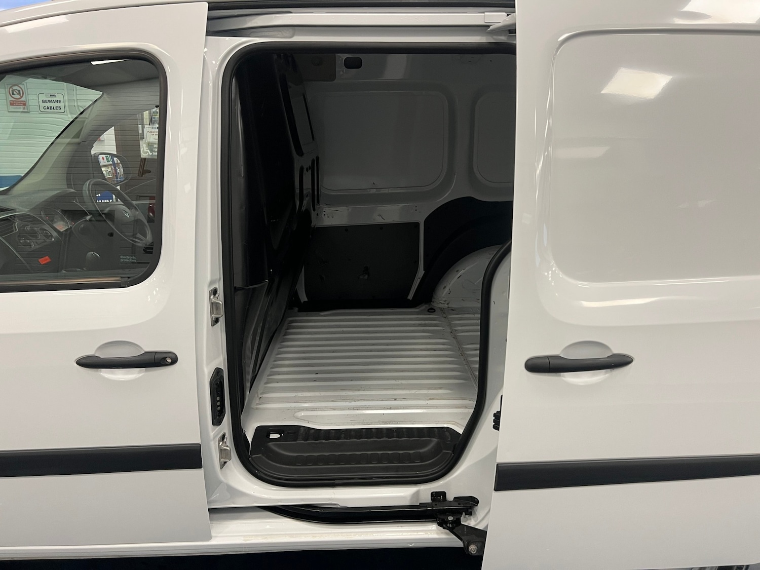 Used Renault Kangoo 2021 for sale - 76971145: Photo 7