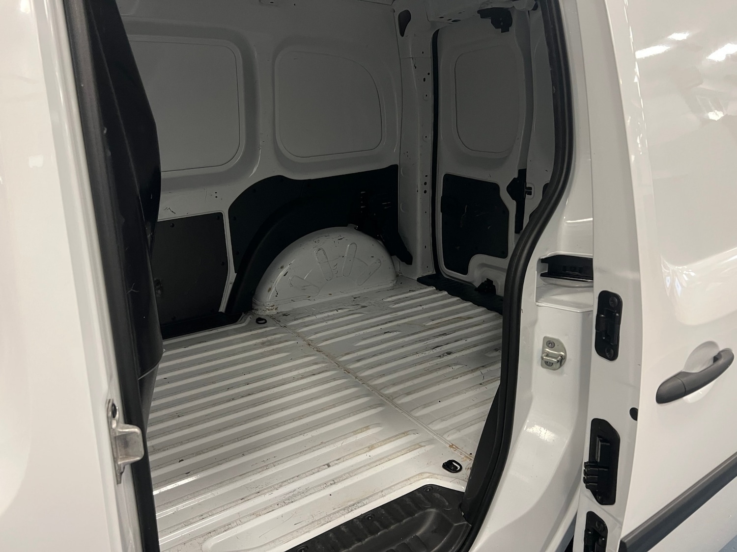 Used Renault Kangoo 2021 for sale - 76971145: Photo 8