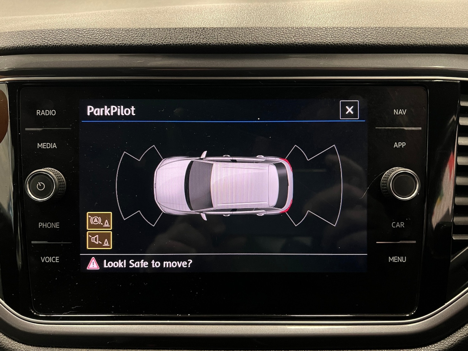 Used Volkswagen T-Roc 2020 for sale - 77603776: Photo 16