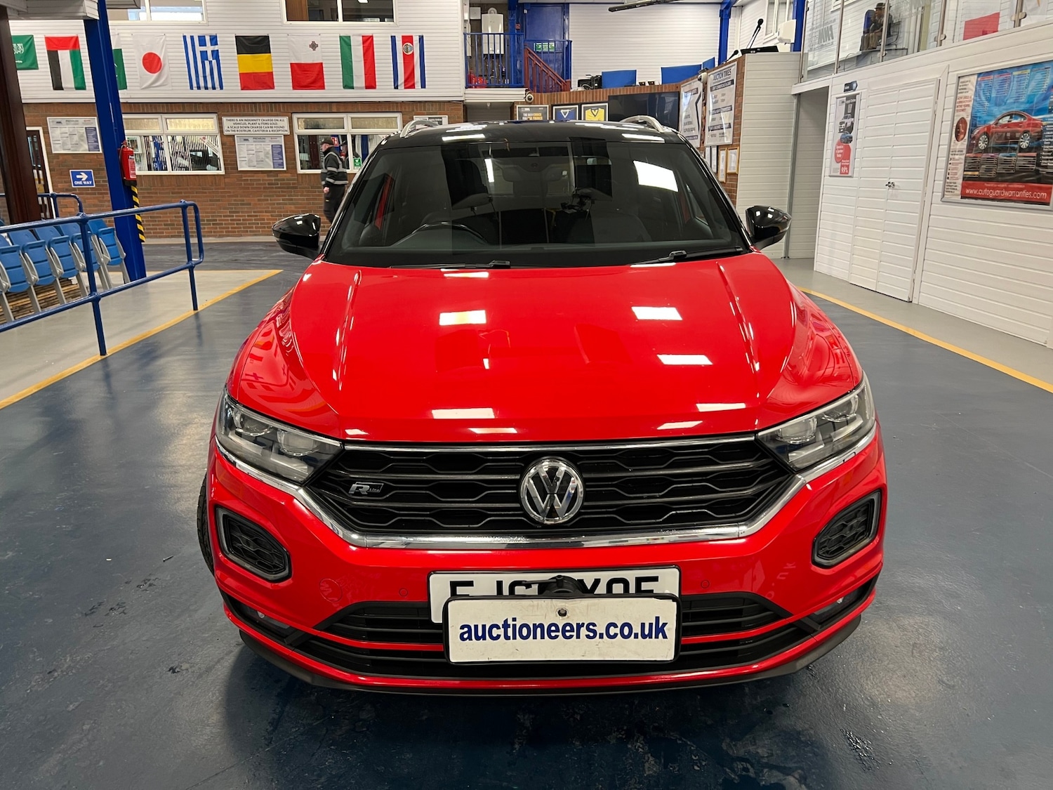 Used Volkswagen T-Roc 2020 for sale - 77603776: Photo 6