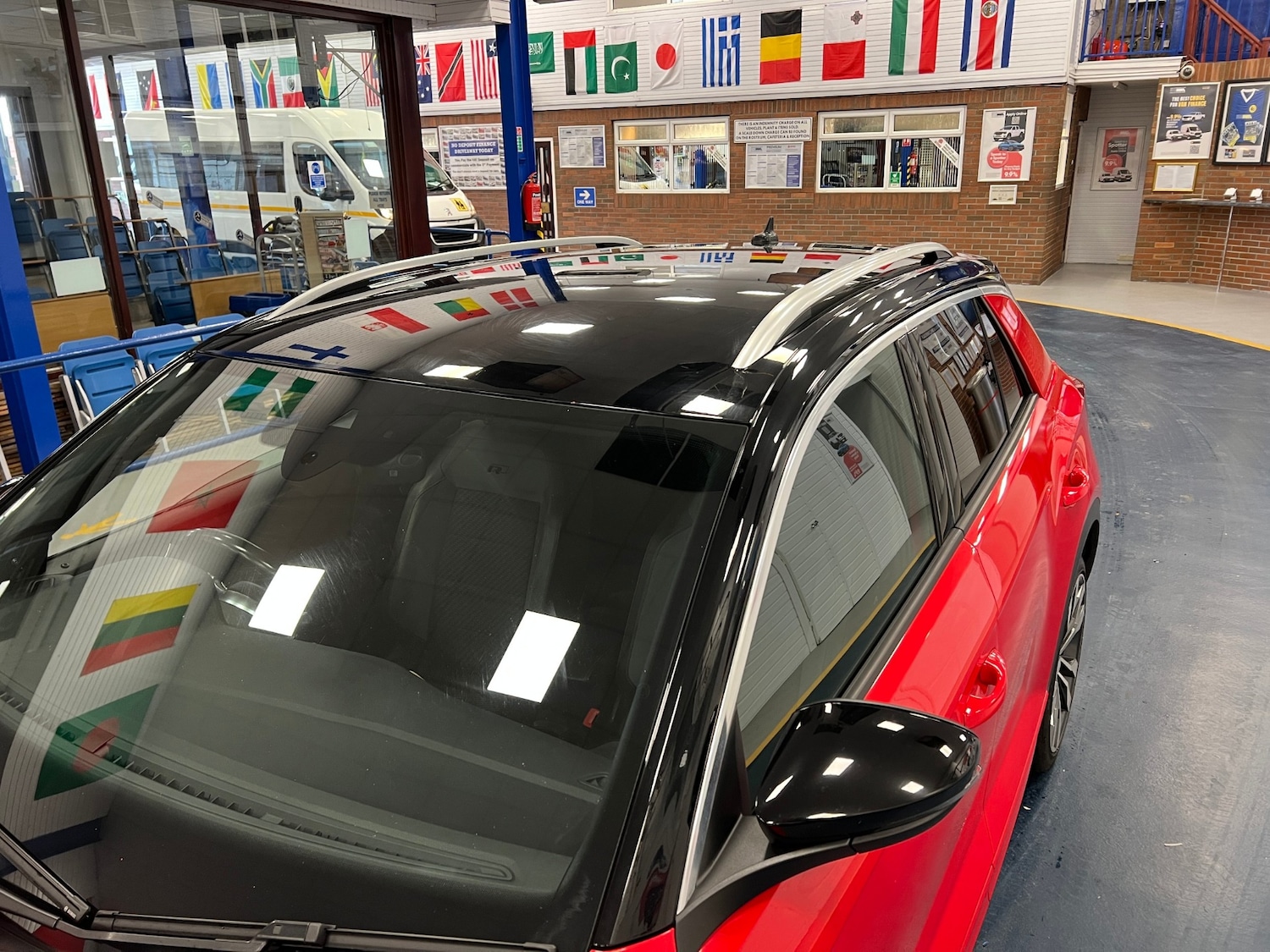 Used Volkswagen T-Roc 2020 for sale - 77603776: Photo 7