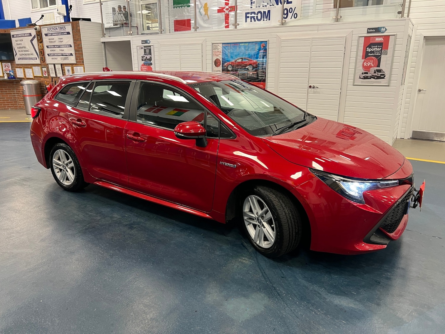 Used Toyota Corolla 2020 for sale - 76355020: Photo 2