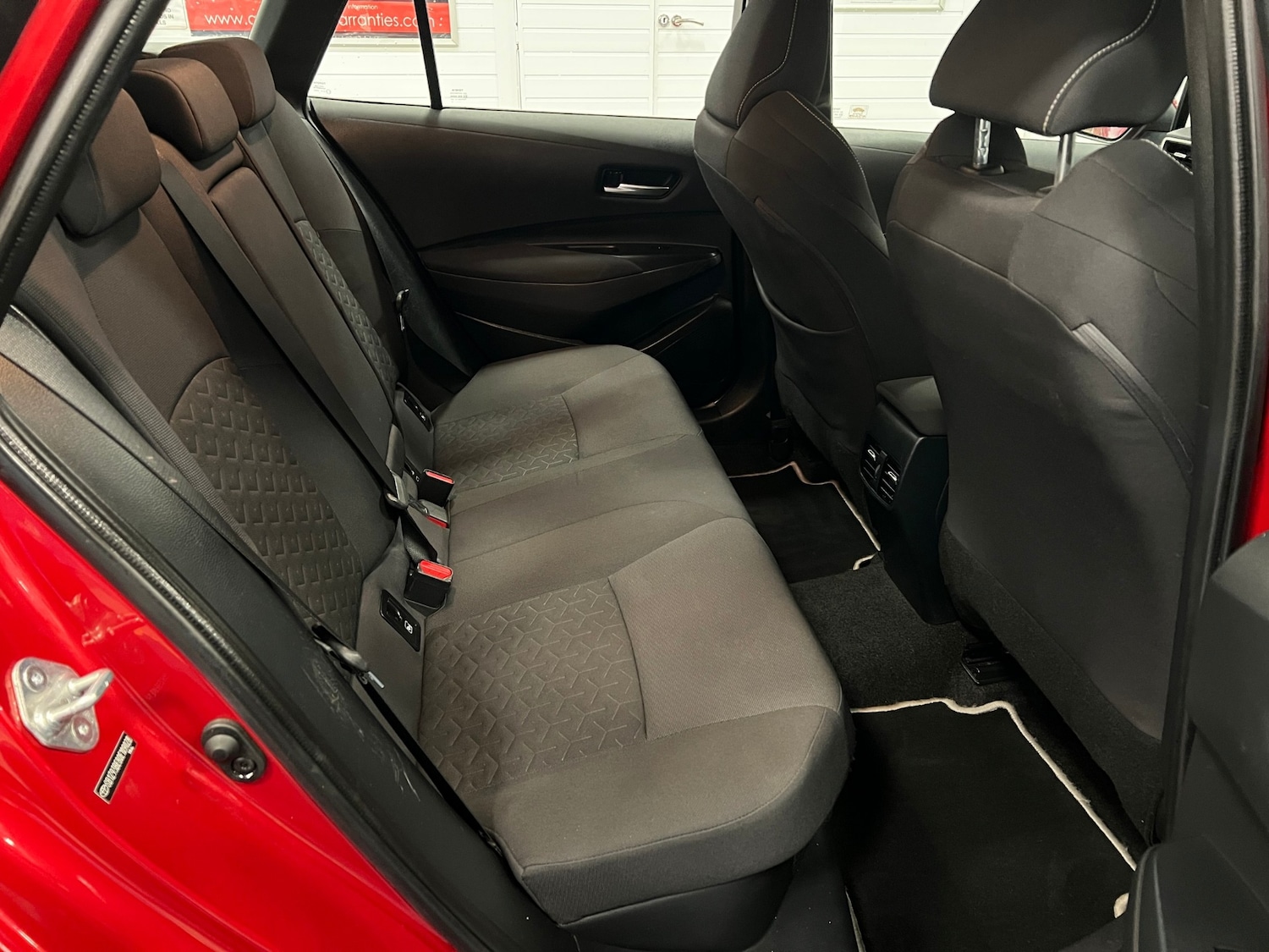 Used Toyota Corolla 2020 for sale - 76355020: Photo 9