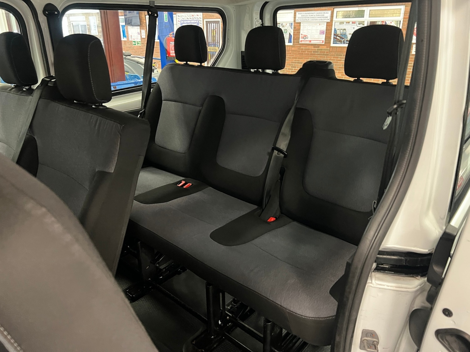 Used Vauxhall Vivaro 2018 for sale - 76055539: Photo 11