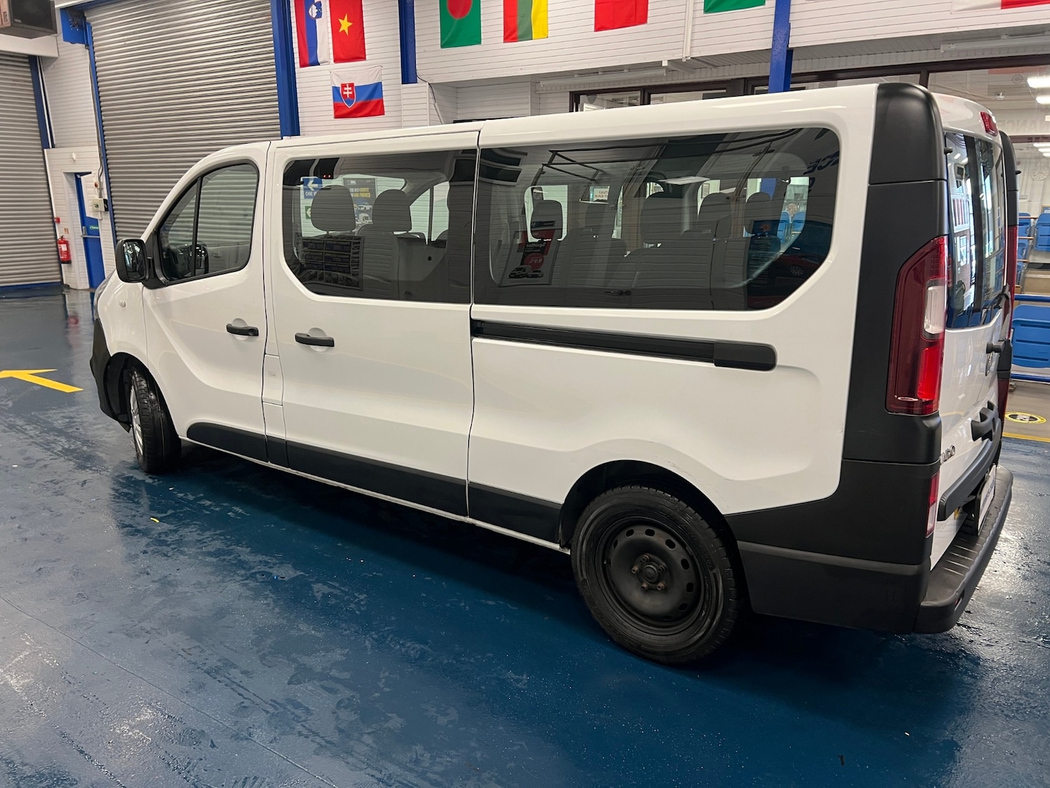 Used Vauxhall Vivaro 2018 for sale - 76055539: Photo 4