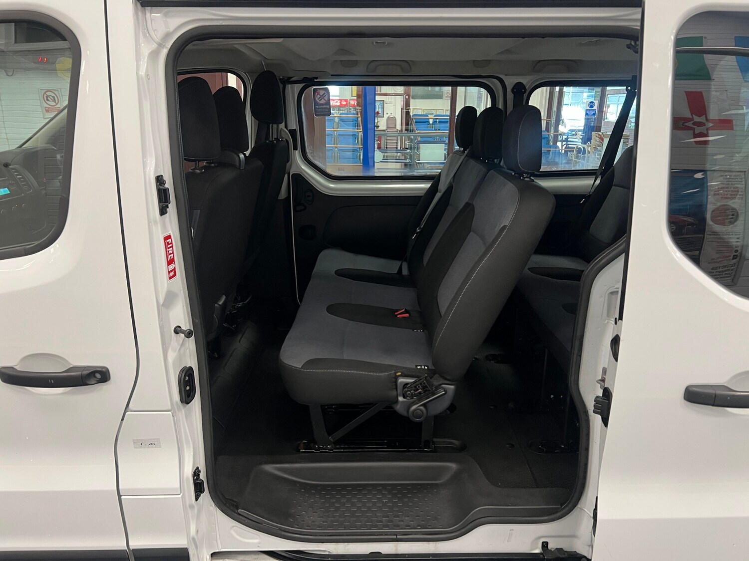 Used Vauxhall Vivaro 2018 for sale - 76055539: Photo 7