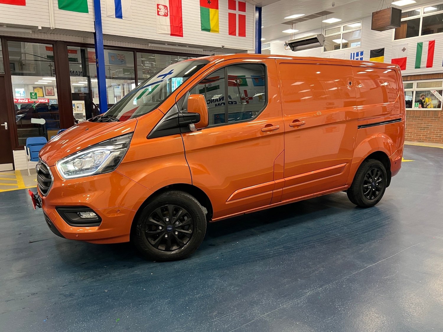 Used Ford Transit Custom 2020 for sale - 76184124: Photo 3