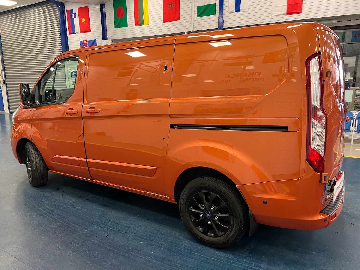 Used Ford Transit Custom 2020 for sale - 76184124: Photo 4