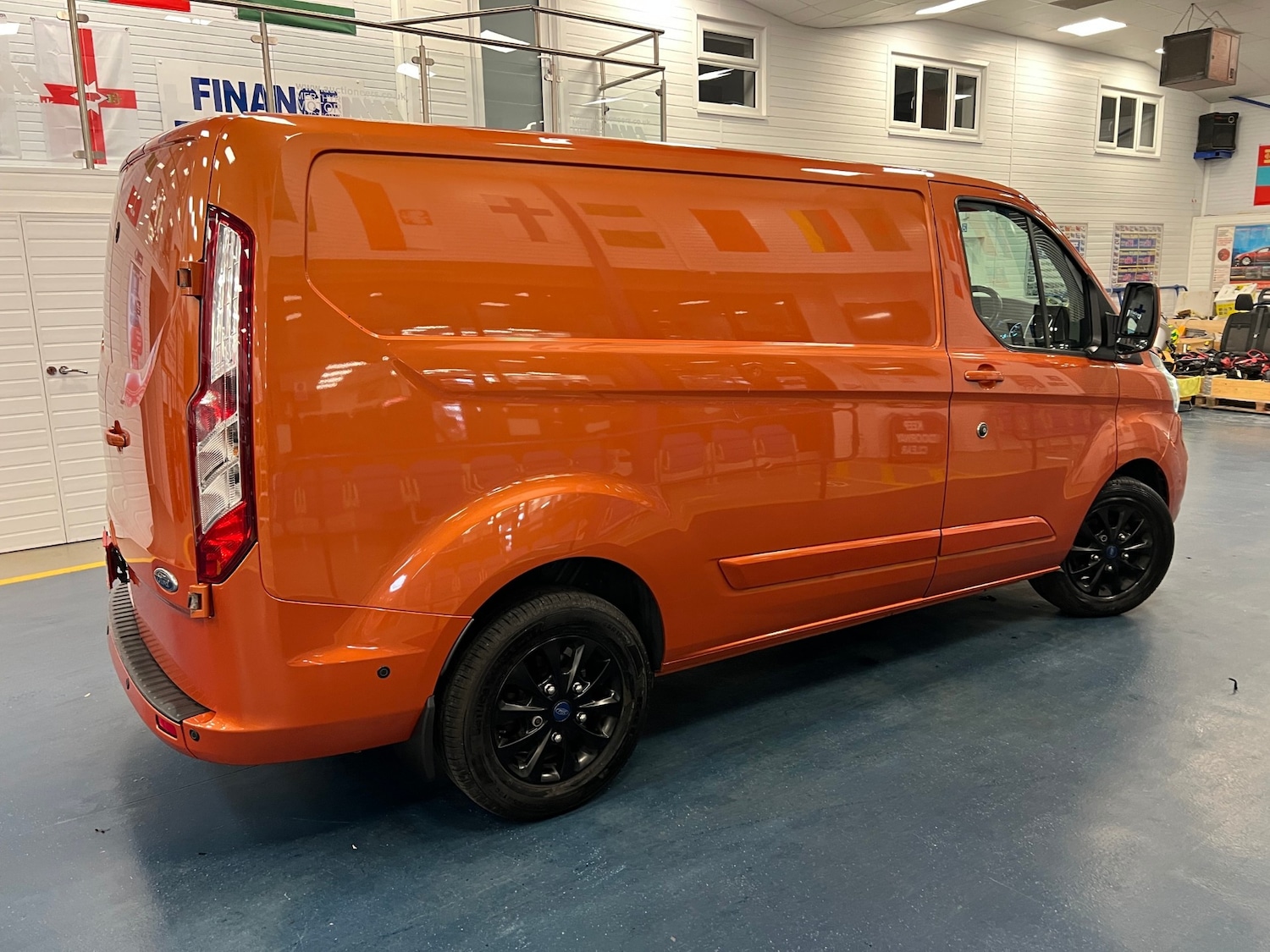 Used Ford Transit Custom 2020 for sale - 76184124: Photo 5