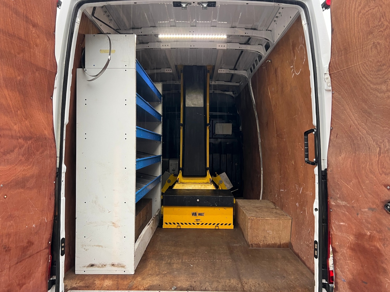 Used Iveco Daily 2018 for sale - 76577158: Photo 11