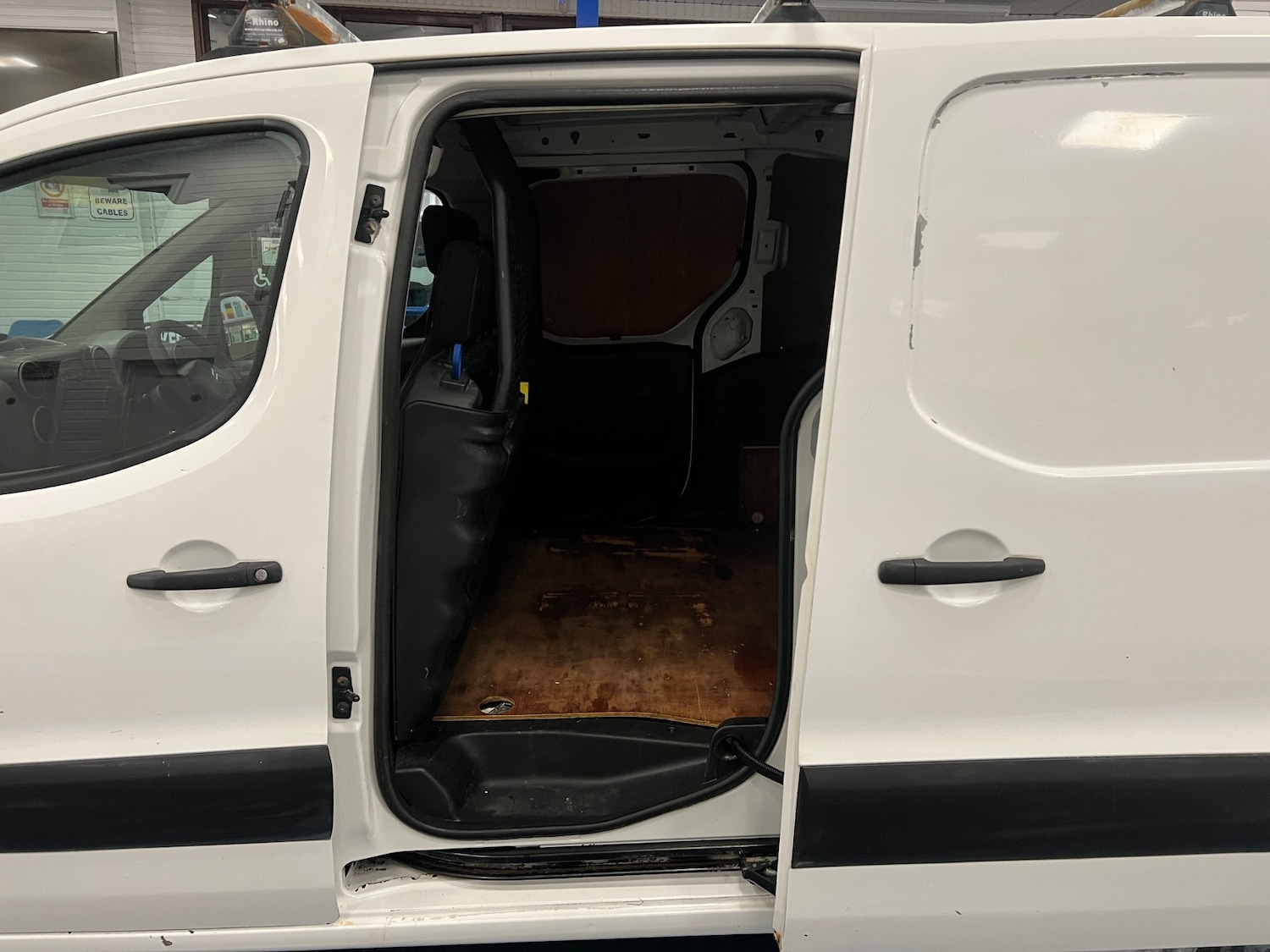 Used Citroen Berlingo 2010 for sale - 76907757: Photo 10