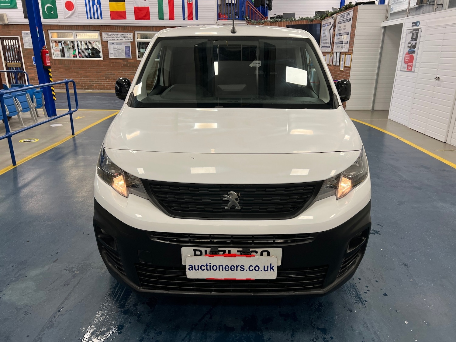 Used Peugeot Partner 2022 for sale - 76861679: Photo 7