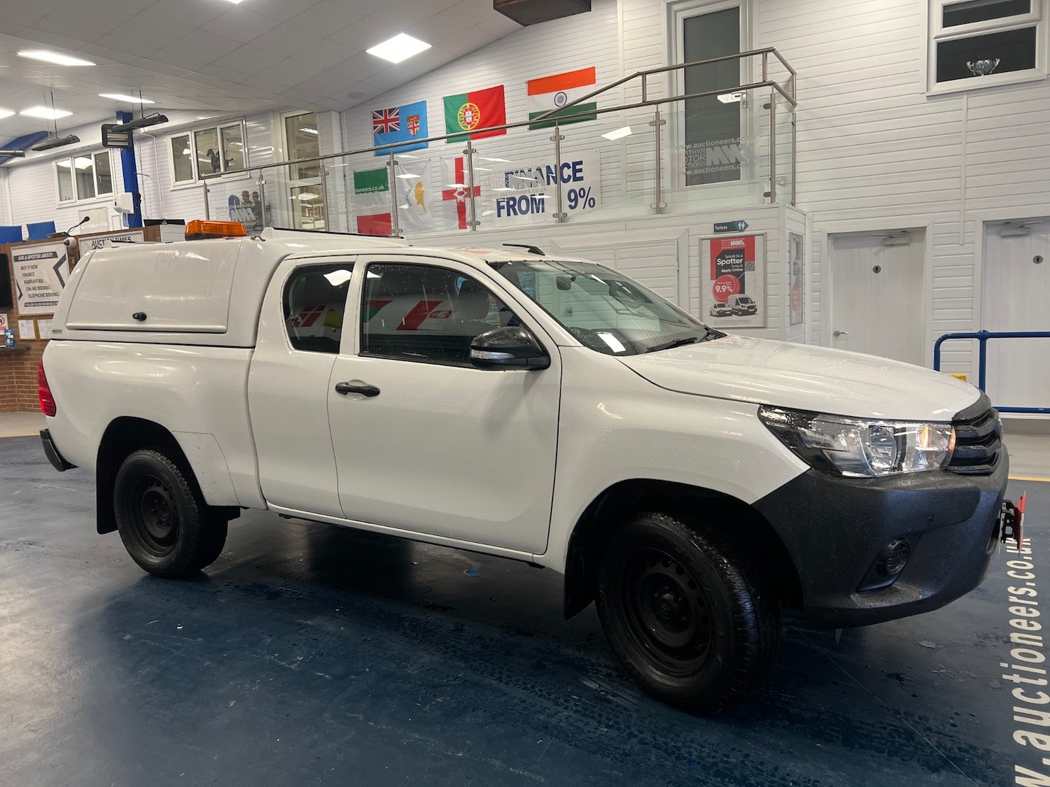 Used Toyota Hilux 2017 for sale - 77687562: Photo 2