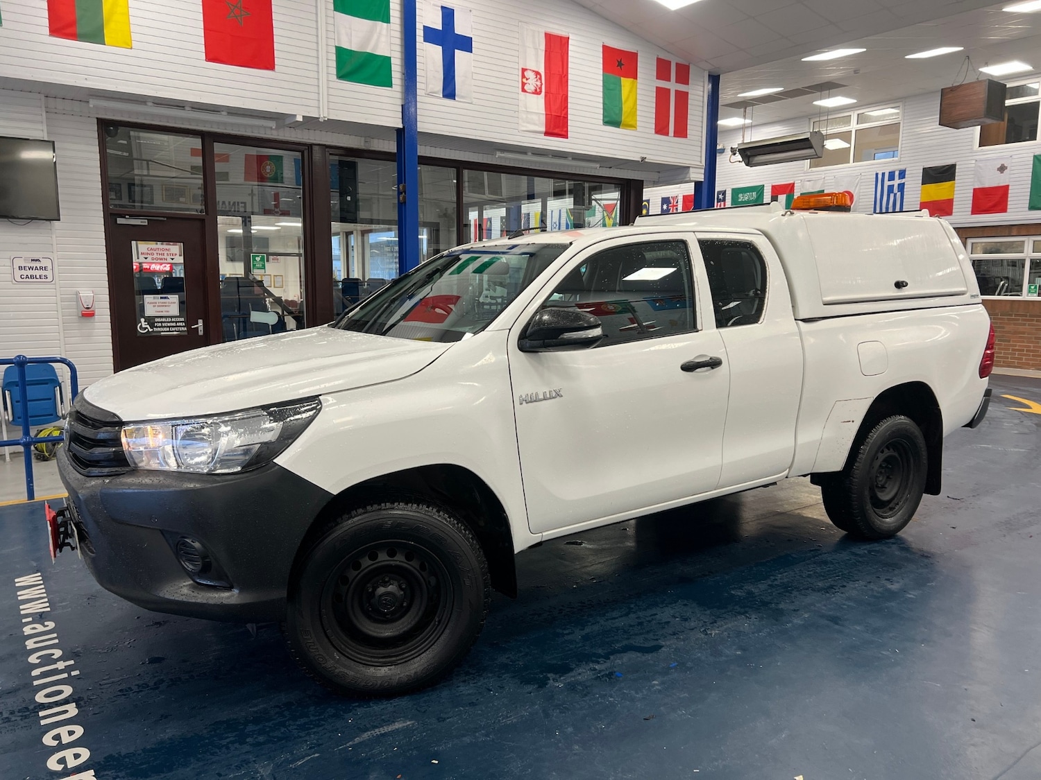 Used Toyota Hilux 2017 for sale - 77687562: Photo 3