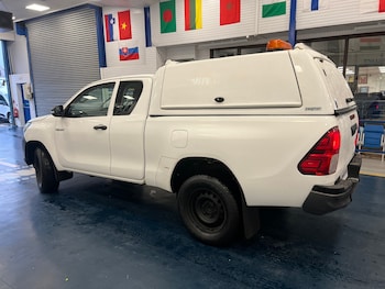 Used Toyota Hilux 2017 for sale - 77687562: Photo