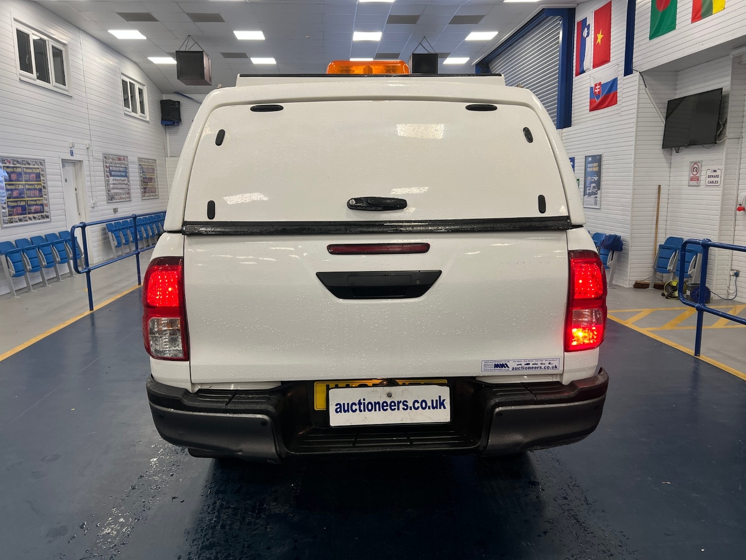 Used Toyota Hilux 2017 for sale - 77687562: Photo 7