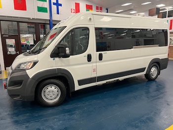 Used Peugeot Boxer 2017 for sale - 76113858: Photo 3