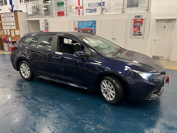 Used Toyota Corolla 2024 for sale - 76180952: Photo 2