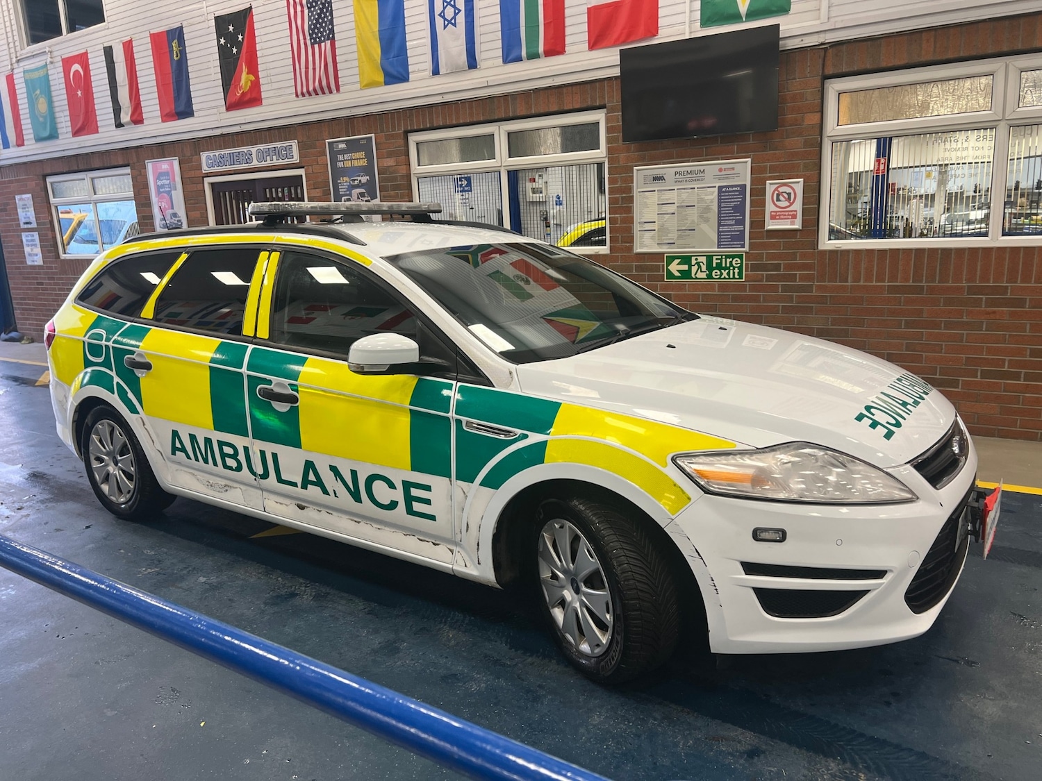 Used Ford Mondeo 2014 for sale - 77223063: Photo 2