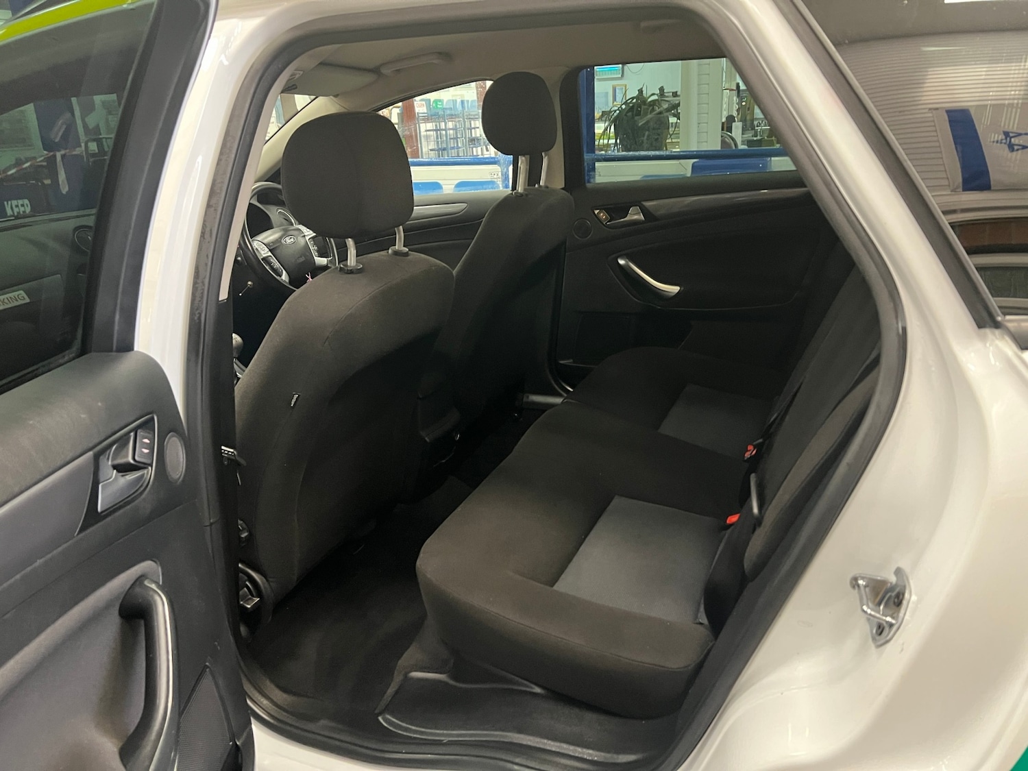 Used Ford Mondeo 2014 for sale - 77223063: Photo 9