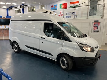 Used Ford Transit Custom 2015 for sale - 79417856: Photo