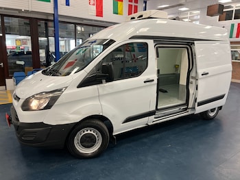 Used Ford Transit Custom 2015 for sale - 79417856: Photo