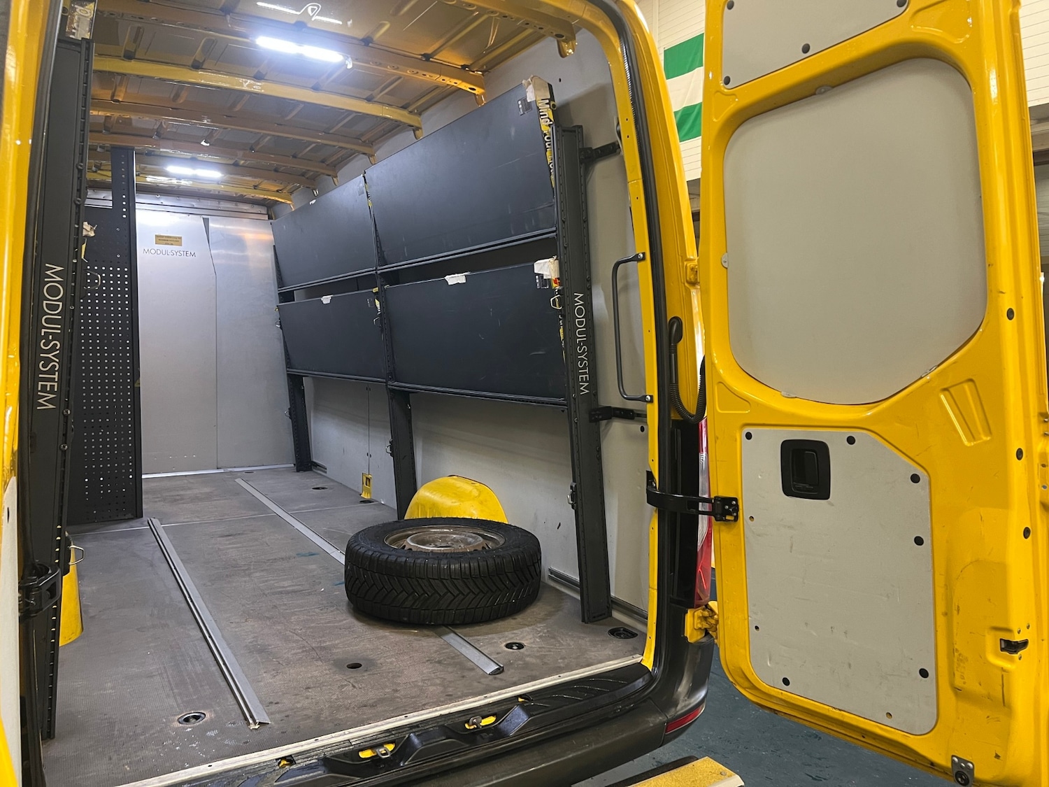 Used Mercedes-Benz Sprinter 2020 for sale - 77903566: Photo 14