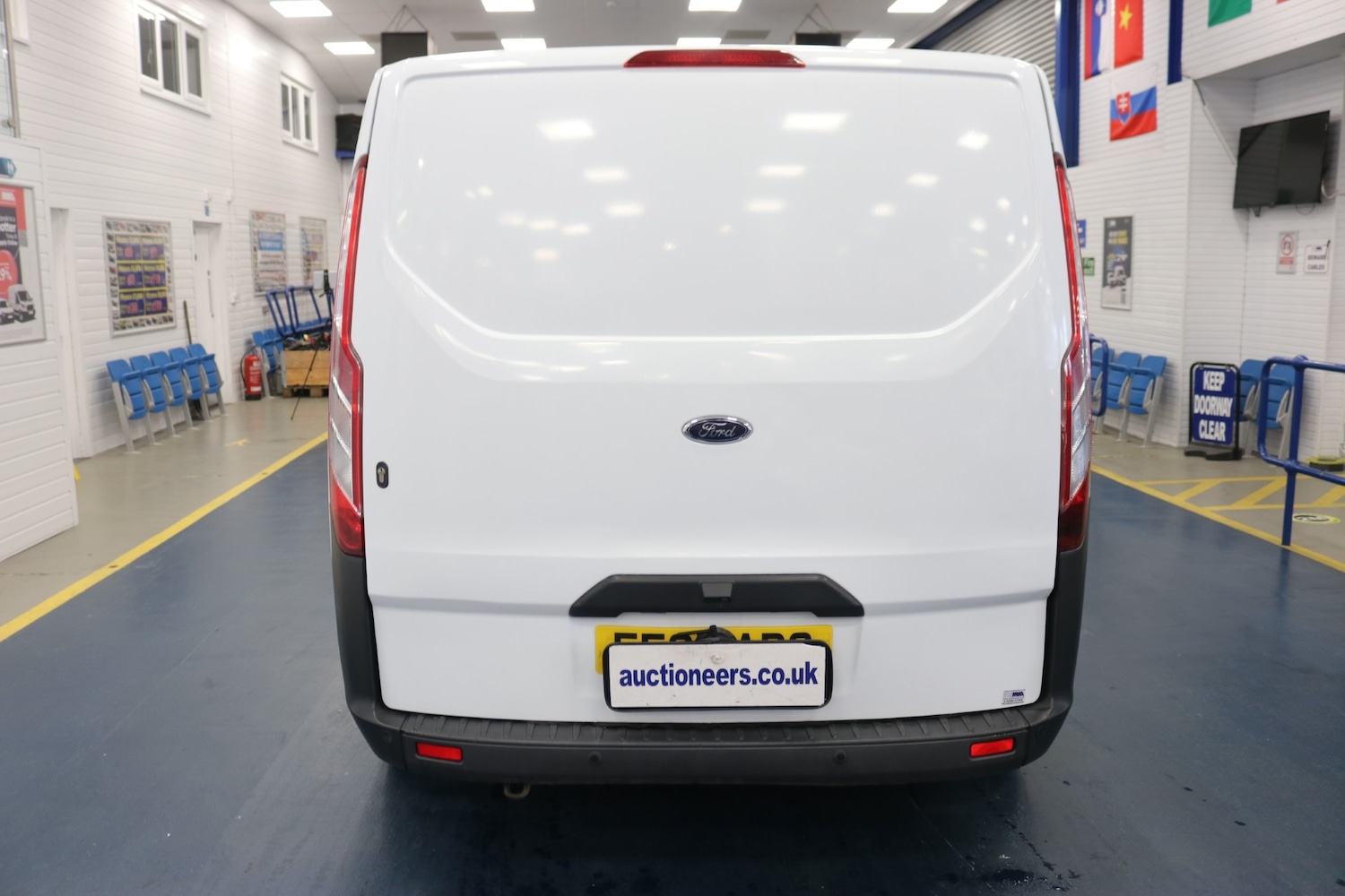 Used Ford Transit Custom 2017 for sale - 77148709: Photo 11